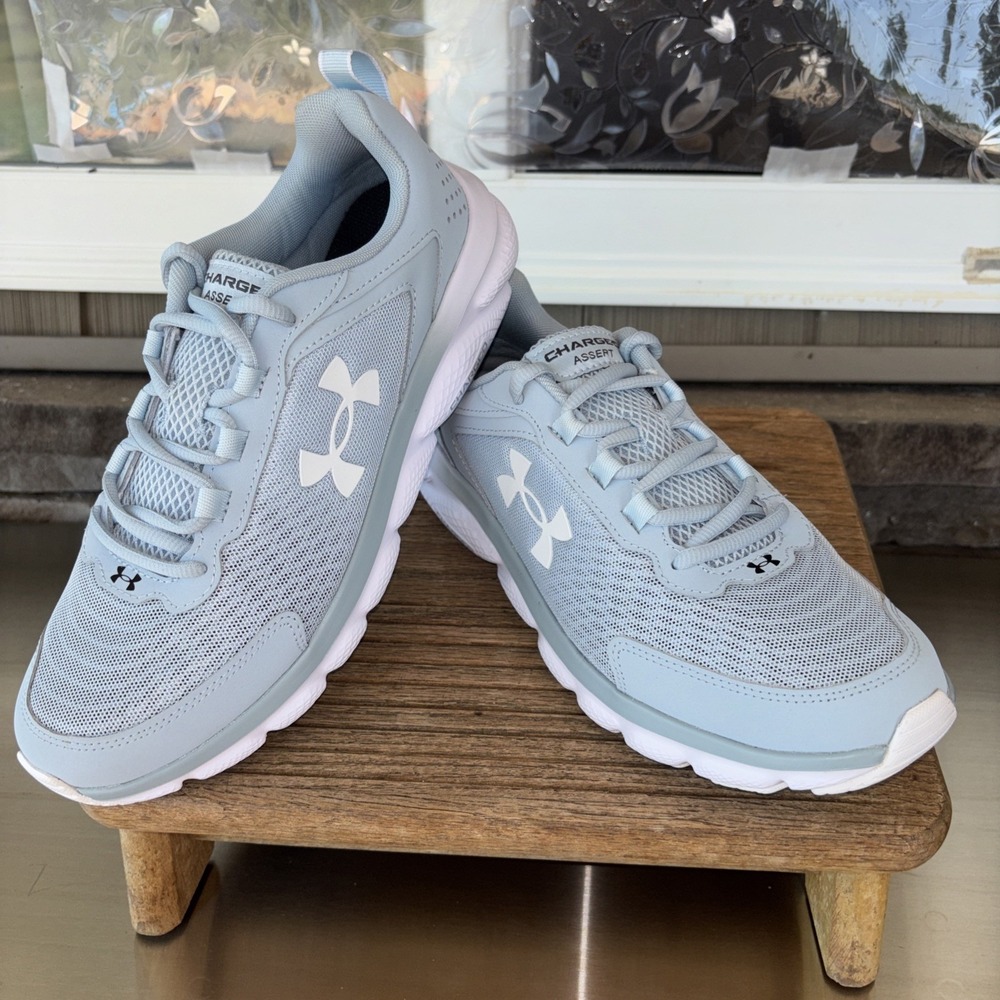 Under Armour 3024591-300 Women's UA Charged Assert 9 Shoes Breaker Blue 10 EUC